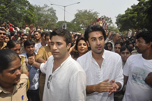 कपूर खानदान का गणेशोत्‍सव | ऐश-ऋतिक की 'गुजारिश'