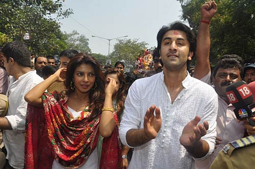 कपूर खानदान का गणेशोत्‍सव | ऐश-ऋतिक की 'गुजारिश'