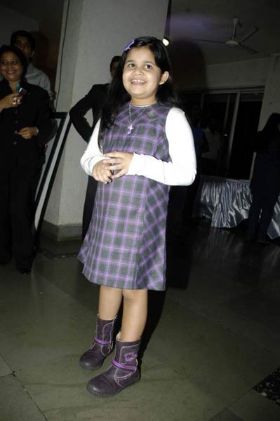 'आईटीए अवॉर्ड्स 2010' में सितारों का जलवा | फैशन शो में सितारे