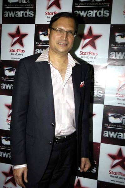 'आईटीए अवॉर्ड्स 2010' में सितारों का जलवा | फैशन शो में सितारे