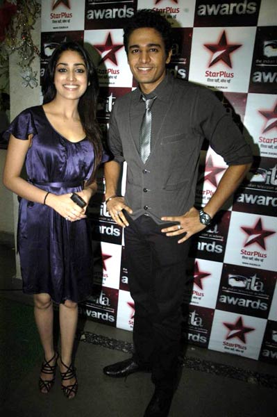 'आईटीए अवॉर्ड्स 2010' में सितारों का जलवा | फैशन शो में सितारे