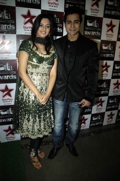 'आईटीए अवॉर्ड्स 2010' में सितारों का जलवा | फैशन शो में सितारे