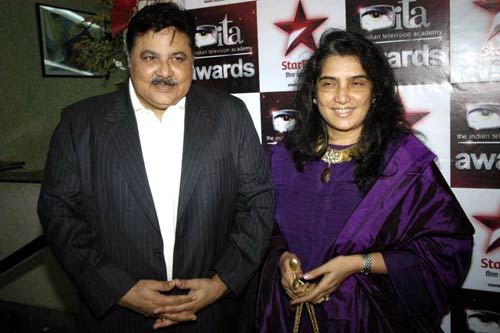 'आईटीए अवॉर्ड्स 2010' में सितारों का जलवा | फैशन शो में सितारे