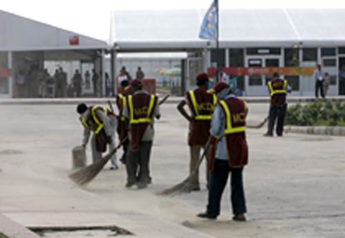 जयपुर पहुंची कॉमनवेल्थ एक्सप्रेस...