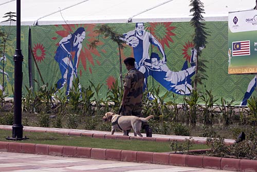 जयपुर पहुंची कॉमनवेल्थ एक्सप्रेस...