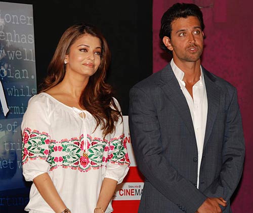 फिल्‍म 'गुजारिश' के प्रमोशन में जुटे ऐश-ऋतिक। अनदेखी तस्‍वीरें