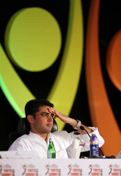 'इंडिया टुडे यूथ समिट 2010' की झलकियां | विस्‍तृत कवरेज