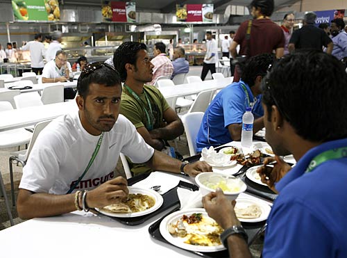 खेलगांव में शुरू हुआ खिलाडि़यों का आना