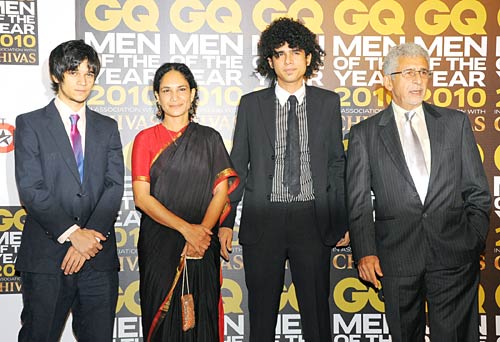 'जीक्‍यू अवॉर्ड 2010' में सितारों का जलवा | 'बिग बॉस' के प्रतियोगी