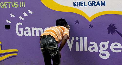 कॉमनवेल्‍थ खेलों के लिए सजी दिल्‍ली | कॉमनवेल्‍थ एक्‍सप्रेस 