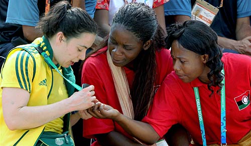 कॉमनवेल्‍थ खेलों के लिए सजी दिल्‍ली | कॉमनवेल्‍थ एक्‍सप्रेस 