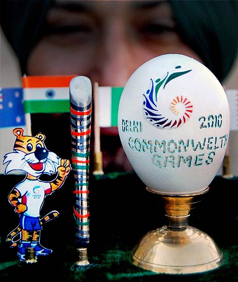 कॉमनवेल्‍थ खेलों के लिए सजी दिल्‍ली | कॉमनवेल्‍थ एक्‍सप्रेस 