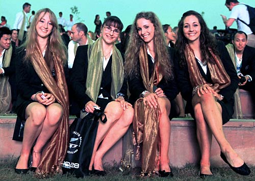 कॉमनवेल्‍थ खेलों के लिए सजी दिल्‍ली | कॉमनवेल्‍थ एक्‍सप्रेस 