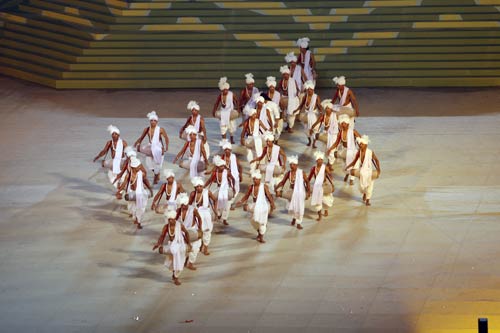 भव्‍य उद्घाटन की रंगारंग तस्‍वीरें  | चला सोनिया चानू का जादू