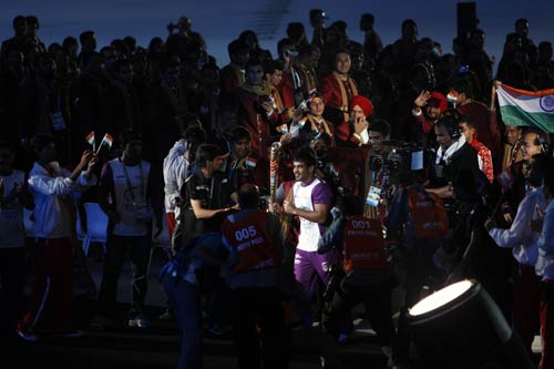 भव्‍य उद्घाटन की रंगारंग तस्‍वीरें  | चला सोनिया चानू का जादू