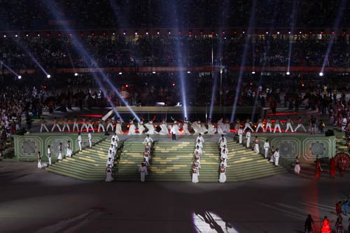 भव्‍य उद्घाटन की रंगारंग तस्‍वीरें  | चला सोनिया चानू का जादू