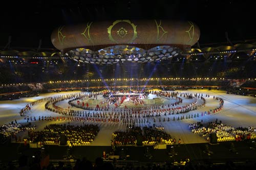 भव्‍य उद्घाटन की रंगारंग तस्‍वीरें  | चला सोनिया चानू का जादू