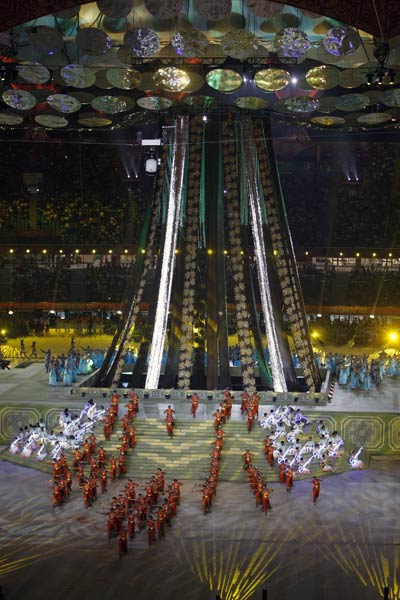 भव्‍य उद्घाटन की रंगारंग तस्‍वीरें  | चला सोनिया चानू का जादू