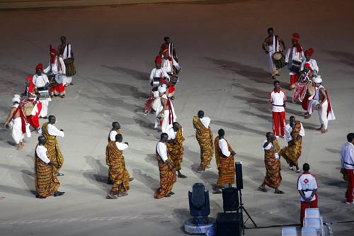 भव्‍य उद्घाटन की रंगारंग तस्‍वीरें  | चला सोनिया चानू का जादू