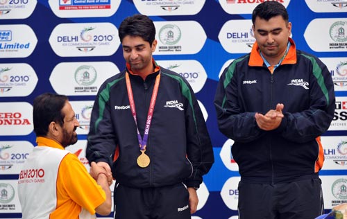 भारतीय पहलवानों ने बटोरा सोना | भव्‍य उद्घाटन की तस्‍वीरें