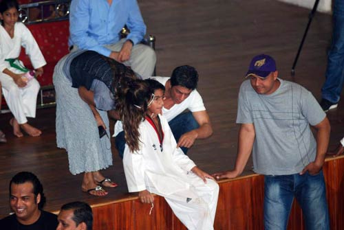 किसी से कम नहीं हैं किंग खान के बच्‍चे भी