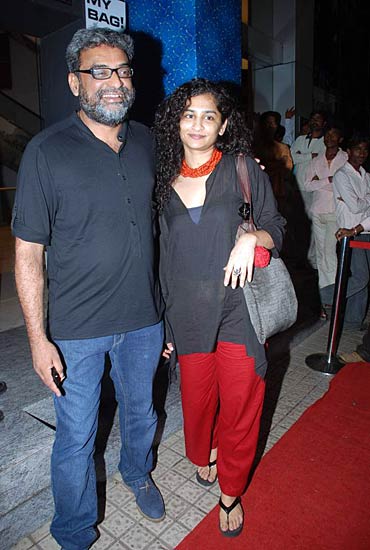 ‘रोबोट’ की स्‍पेशल स्‍क्रीनिंग | रजनीकांत से रोमांस!