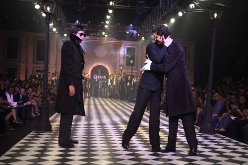 अमिताभ, शाहरुख और रितिक रैंप पर | किंग खान की पार्टी