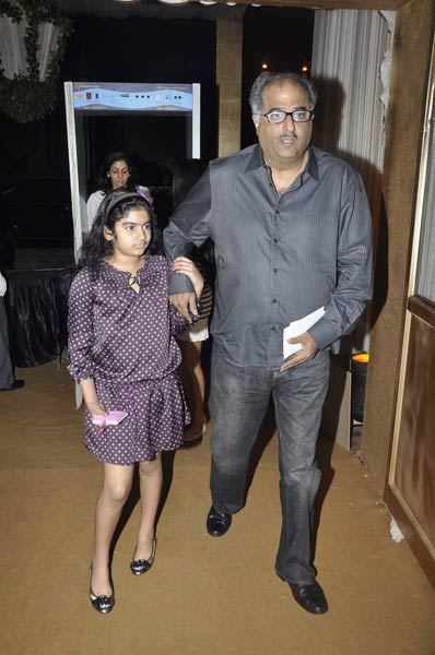 अमिताभ, शाहरुख और रितिक रैंप पर | किंग खान की पार्टी