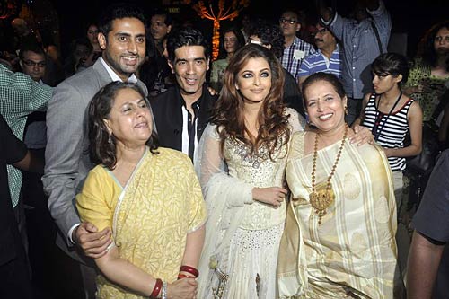 कोटूर फैशन वीक में सितारे | एचडीआईएल फैशन वीक