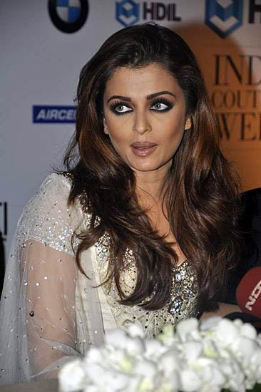 कोटूर फैशन वीक में सितारे | एचडीआईएल फैशन वीक