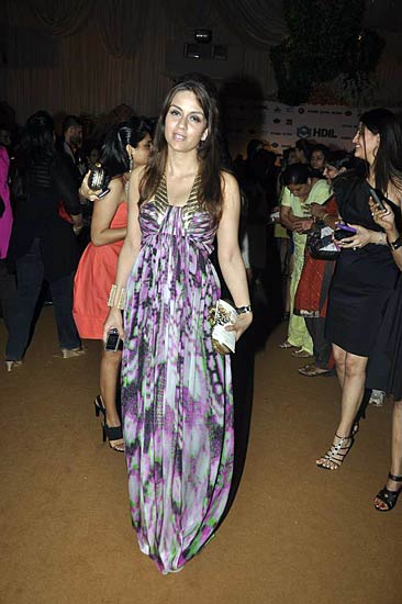 कोटूर फैशन वीक में सितारे | एचडीआईएल फैशन वीक