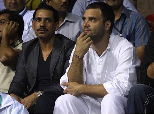 पहलवानों और निशानेबाजों का रहा दबदबा | हुई सोने की बरसात