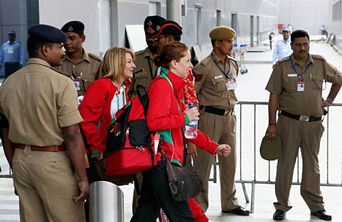 पहलवानों और निशानेबाजों का रहा दबदबा | हुई सोने की बरसात