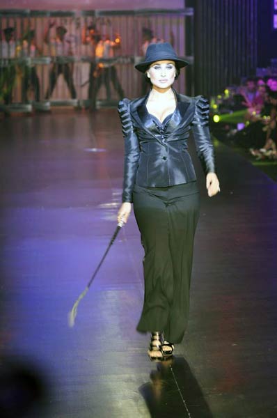 सलमान की 'बीइंग ह्यूमन' के लिए रैंप पर परियां | रैंप पर सितारे