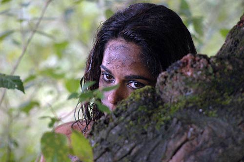 जब सेक्‍सी मल्लिका बनी नागिन । मल्लिका की न्‍यूड फोटो