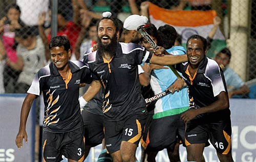 कॉमनवेल्‍थ गेम्‍स का 10वां दिन । पूनिया ने रचा इतिहास