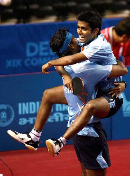 कॉमनवेल्‍थ गेम्‍स में भारत का जादू बरकरार