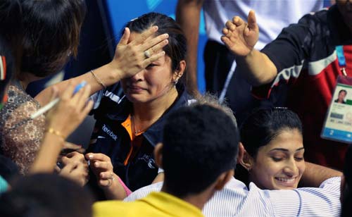 सायना ने भी झटका स्‍वर्ण पदक | कॉमनवेल्‍थ गेम्‍स का 10वां दिन