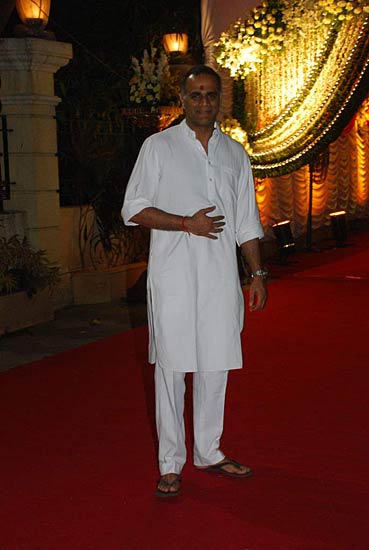 संजू के घर पर माता की चौकी । संजय दत्त के जीवन का सफर