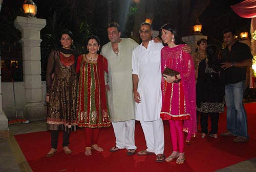 संजू के घर पर माता की चौकी । संजय दत्त के जीवन का सफर