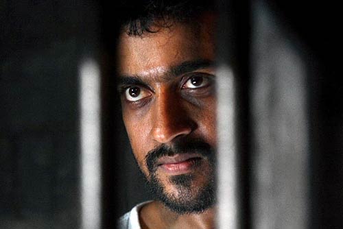 'रक्‍त चरित्र' में अलग लुक में विवेक | प्रियंका से शादी करेंगे विवेक