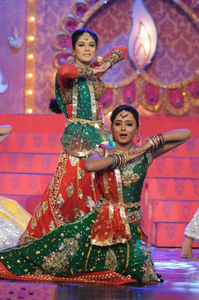 टीवी कलाकारों ने मनाई 'दीवाली दिलों की' | ग्लैमर का तड़का