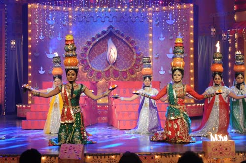 टीवी कलाकारों ने मनाई 'दीवाली दिलों की' | ग्लैमर का तड़का