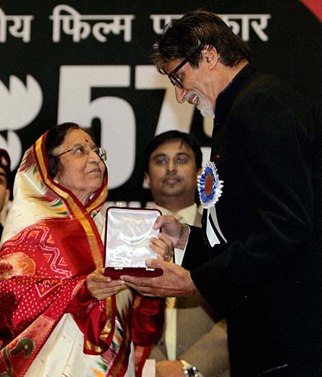 राष्‍ट्रीय पुरस्‍कार समारोह में छा गए अमिताभ