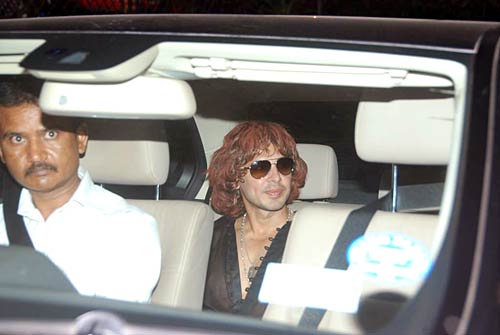 ऋतिक ने मनाई हैलोवीन पार्टी  | मल्लिका बनी नागिन