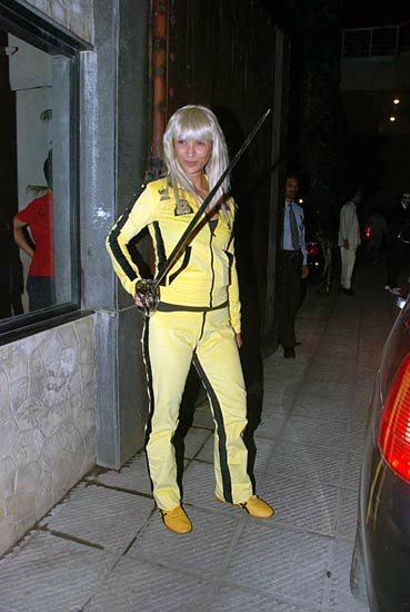 ऋतिक ने मनाई हैलोवीन पार्टी  | मल्लिका बनी नागिन