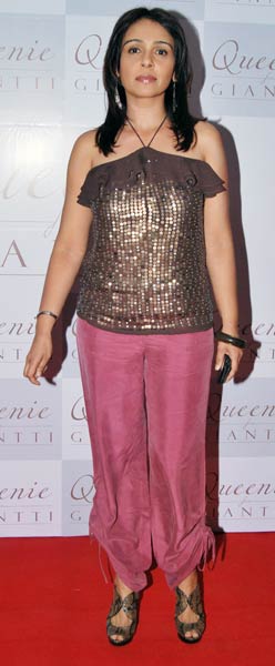 बड़े पर्दे से दूर लेकिन फिर भी हैं चर्चित... | सप्‍ताह की तस्‍वीरें