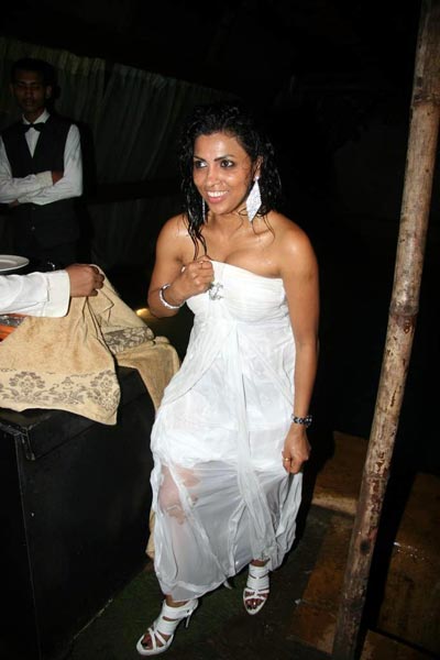 श्रद्धा शर्मा का धमाल... | फोटो: हॉट सनी लियोन