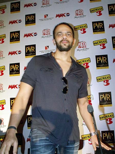 गोलमाल-3 की प्रेस कॉंफ्रेंस के दौरान सितारे