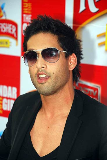 किंगफिशर का नया कैलेंडर जल्‍द | 'ज्‍वेलरी वीक' में दीपिका